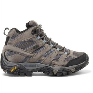 Women’s size 8.5 Merrell Mid Moab 2 waterproof hiking boots, used once!